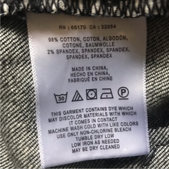 Pilcro Seamed High-Rise Jeans - Picture 8 of 8